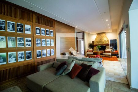 Sala de casa para alugar com 4 quartos, 170m² em Vila Angelica, Sorocaba