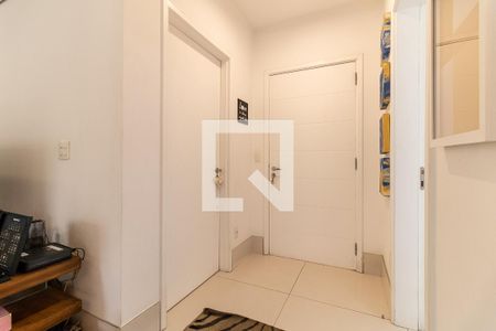 Sala de casa de condomínio para alugar com 3 quartos, 240m² em Aclimação, São Paulo