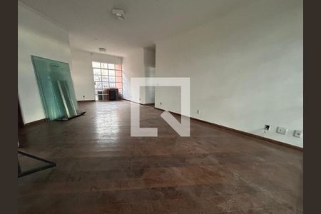 Casa à venda com 3 quartos, 372m² em São Marcos, Belo Horizonte