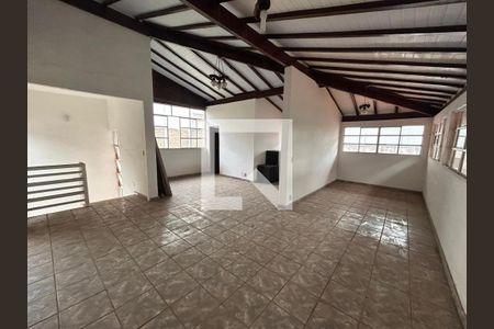 Casa à venda com 3 quartos, 372m² em São Marcos, Belo Horizonte