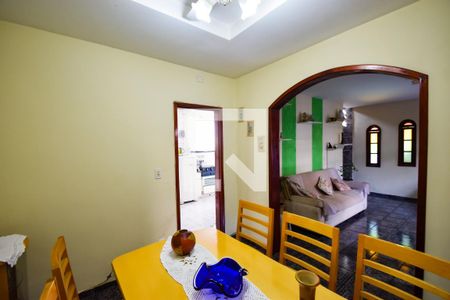 Sala de Jantar de casa de condomínio à venda com 5 quartos, 243m² em Del Castilho, Rio de Janeiro