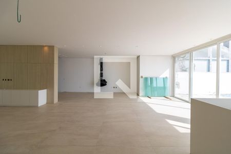 Sala de casa à venda com 3 quartos, 1106m² em Vila Assunção, Porto Alegre