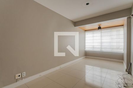 Sala de apartamento para alugar com 3 quartos, 95m² em Boa Vista, Porto Alegre