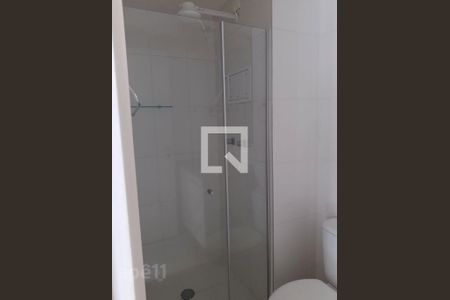 Banheiro de kitnet/studio para alugar com 1 quarto, 35m² em Vila Madalena, São Paulo