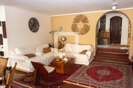 Sala de casa à venda com 4 quartos, 800m² em Interlagos, São Paulo