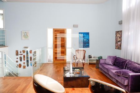 Sala de casa à venda com 4 quartos, 444m² em City Bussocaba, Osasco