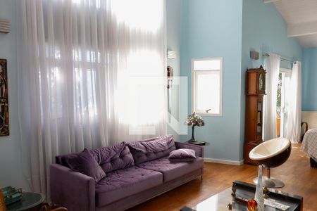 Sala de casa à venda com 4 quartos, 444m² em City Bussocaba, Osasco