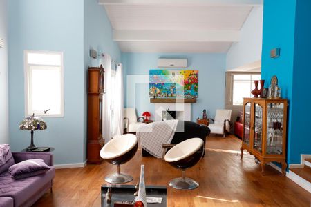 Sala de casa à venda com 4 quartos, 444m² em City Bussocaba, Osasco