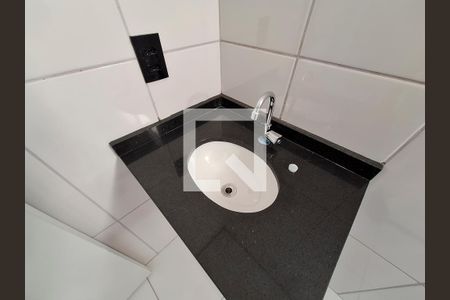 Banheiro Suíte 1 de casa de condomínio à venda com 2 quartos, 54m² em Vila Aurora (zona Norte), São Paulo