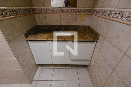 Lavabo de casa à venda com 4 quartos, 250m² em Itatiaia, Belo Horizonte