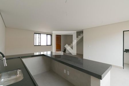 Sala/Cozinha de casa à venda com 3 quartos, 140m² em Vila Cloris, Belo Horizonte