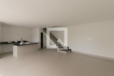 Sala/Cozinha de casa à venda com 3 quartos, 184m² em Vila Cloris, Belo Horizonte