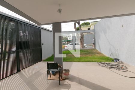 Vista Sala/Cozinha de casa à venda com 3 quartos, 184m² em Vila Cloris, Belo Horizonte