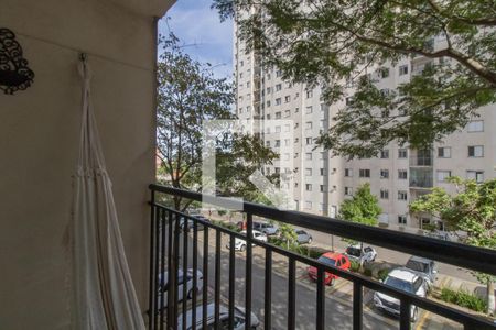 Varanda de apartamento à venda com 3 quartos, 56m² em Jardim Cocaia, Guarulhos