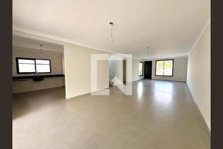 Sala de casa de condomínio à venda com 3 quartos, 300m² em Jardim Samambaia, Jundiaí