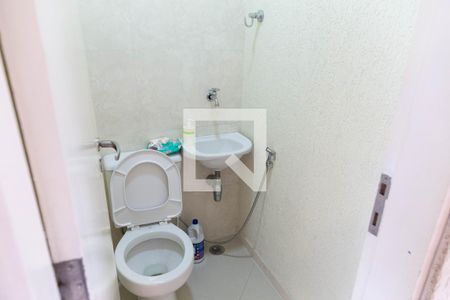 Lavabo de casa de condomínio à venda com 2 quartos, 300m² em Jardim Vila Galvao, Guarulhos