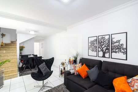 Sala de Estar de casa à venda com 3 quartos, 145m² em Vila do Castelo, São Paulo