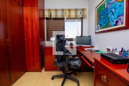 Quarto 1 de apartamento para alugar com 4 quartos, 250m² em Vila Gomes Cardim, São Paulo