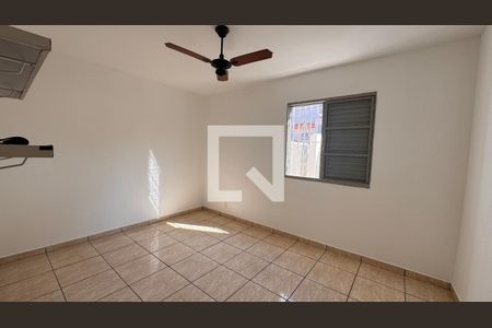 Quarto de apartamento à venda com 1 quarto, 63m² em Vila Proost de Souza, Campinas