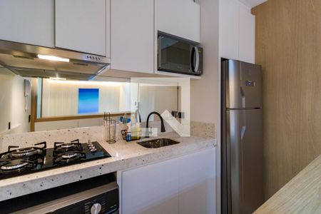 Sala/Cozinha de kitnet/studio à venda com 1 quarto, 26m² em Cidade Jardim, São Paulo