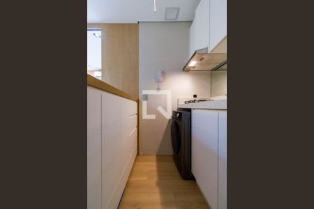 Sala/Cozinha de kitnet/studio à venda com 1 quarto, 26m² em Cidade Jardim, São Paulo