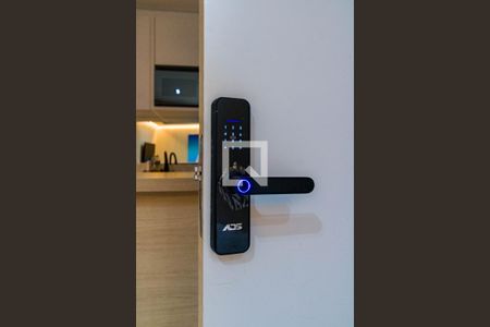 Sala/Cozinha de kitnet/studio à venda com 1 quarto, 26m² em Cidade Jardim, São Paulo