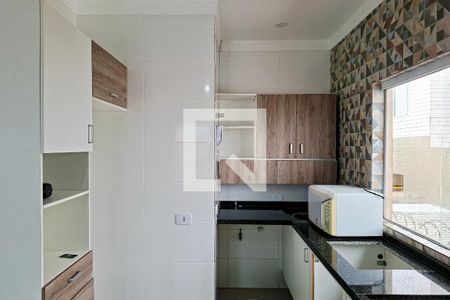 Cozinha de casa de condomínio para alugar com 2 quartos, 61m² em Nova Mirim, Praia Grande