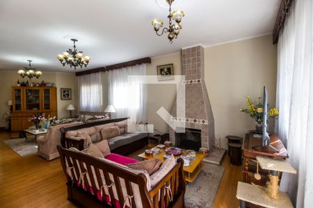 Sala de TV de casa de condomínio à venda com 4 quartos, 390m² em Residencial Nove (alphaville), Santana de Parnaíba