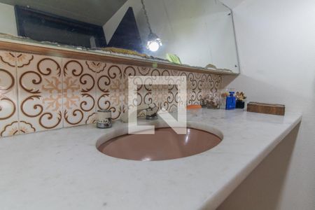 Lavabo de casa para alugar com 4 quartos, 600m² em Vila Assunção, Porto Alegre