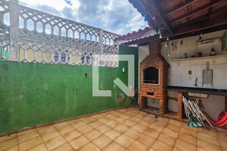 varanda de casa de condomínio para alugar com 2 quartos, 110m² em Tortuga, Guarujá