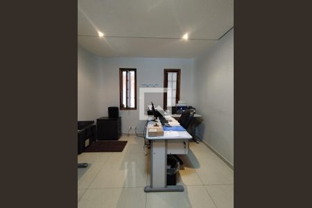 Escritório de casa para alugar com 5 quartos, 440m² em Liberdade, São Paulo