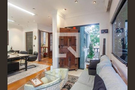 Casa à venda com 2 quartos, 1000m² em Jardim America, São Paulo