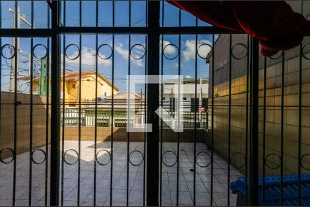 Sala - Janela de casa para alugar com 3 quartos, 182m² em Moinho Velho, São Paulo