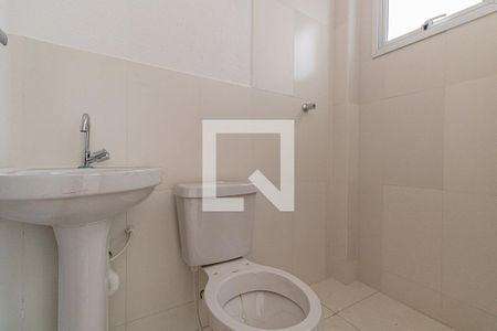 Banheiro de kitnet/studio à venda com 2 quartos, 35m² em Vila São Geraldo, São Paulo