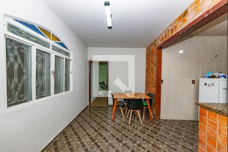 Sala de casa à venda com 2 quartos, 350m² em Gameleira, Belo Horizonte