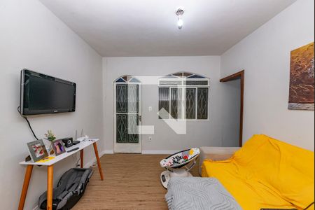 Sala de casa à venda com 2 quartos, 350m² em Gameleira, Belo Horizonte
