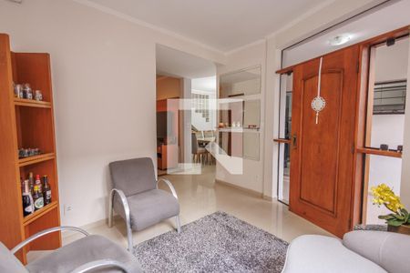 Sala de casa para alugar com 4 quartos, 256m² em Vila Jaboticabeira, Taubaté