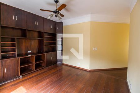 Sala de casa de condomínio para alugar com 4 quartos, 395m² em Alphaville 9, Santana de Parnaíba