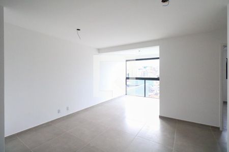 Sala de apartamento à venda com 2 quartos, 69m² em Nova Gerti, São Caetano do Sul