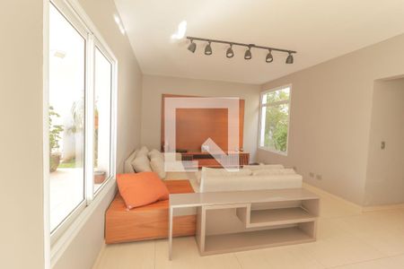 Sala de casa de condomínio à venda com 7 quartos, 6000m² em Ivoturucaia, Jundiaí