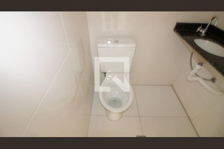 Lavabo de casa à venda com 3 quartos, 120m² em Vila Olinda, São Paulo