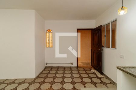 Sala/Cozinha de casa para alugar com 2 quartos, 50m² em Parque Edu Chaves, São Paulo