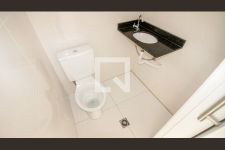 Lavabo de casa à venda com 3 quartos, 120m² em Vila Olinda, São Paulo
