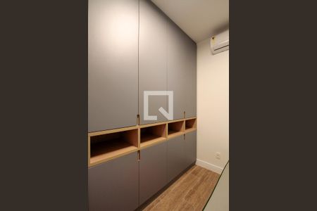Quarto de apartamento à venda com 2 quartos, 65m² em São Conrado, Rio de Janeiro