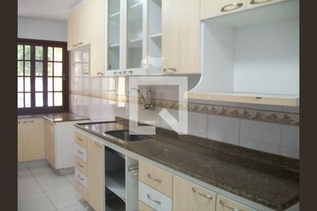 Casa à venda com 5 quartos, 278m² em Portuguesa, Rio de Janeiro