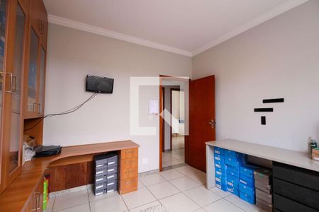 Casa à venda com 5 quartos, 410m² em João Pinheiro, Belo Horizonte