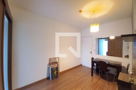 Sala de apartamento para alugar com 2 quartos, 82m² em Jardim Proenca I, Campinas