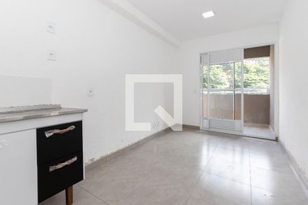 Sala/ Cozinha de apartamento à venda com 2 quartos, 37m² em Jardim São Luís, São Paulo