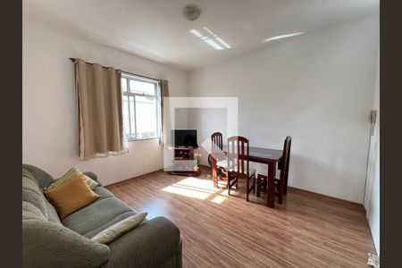 Sala de apartamento à venda com 2 quartos, 63m² em Lagoinha, Belo Horizonte