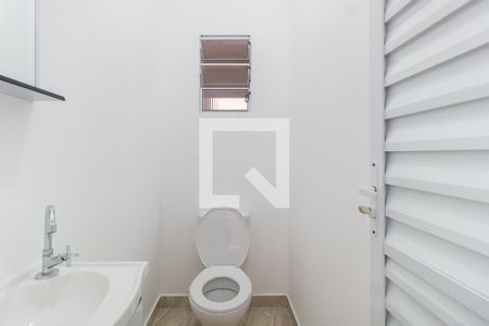 Lavabo de casa de condomínio para alugar com 2 quartos, 83m² em Vila Amélia, Poá